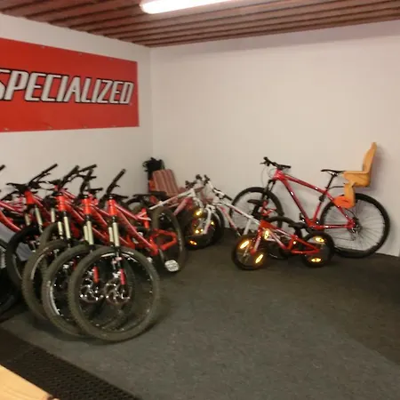 卡米内克旅馆 招待所